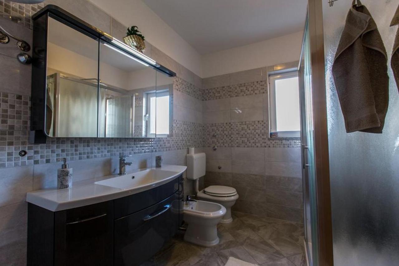 Guest House Casa Mia - Rooms & Apartments Ровинь Номер фото